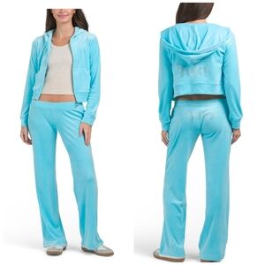💙🔹️Juicy Couture 🔹️2pc Original Logo Classic  Light Blue Velour Tracksuit
